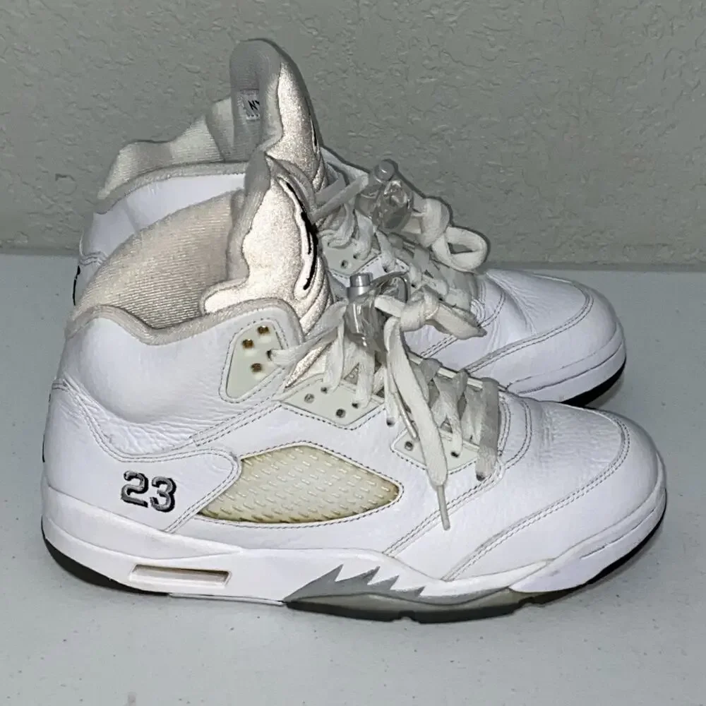 Nike Air Jordan Retro 5 V‎ Metallic White 136027-130 Mens Size 7 Womens 8.5 2015